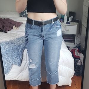 Denim jeans - embroidered